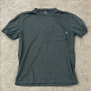 Vuori Tradewind Dark Gray Short Sleeve Tee